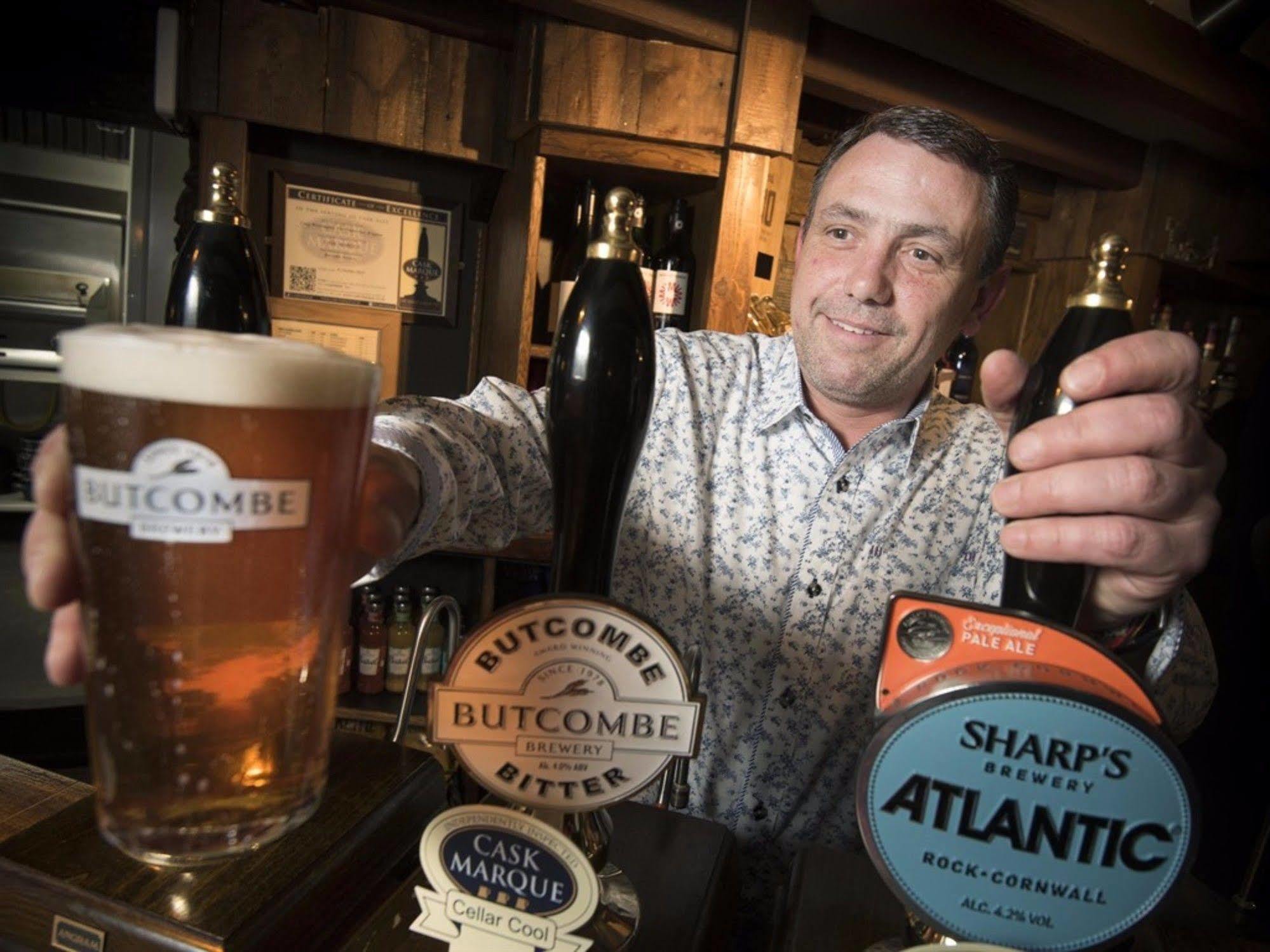 The Dolphin Inn Kingsbridge  Eksteriør billede